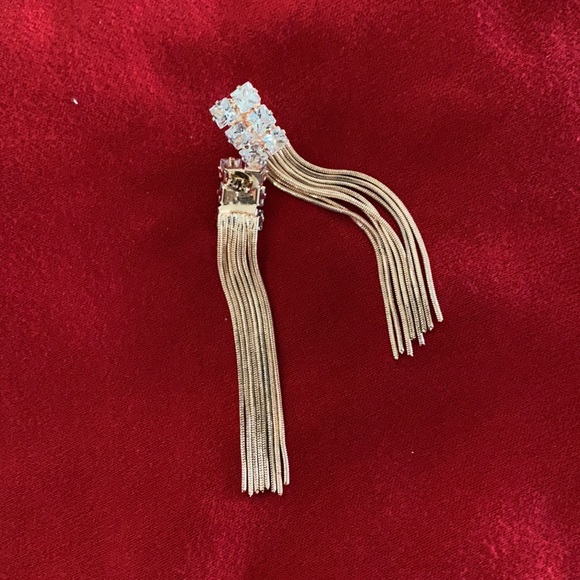 Long earrings - Picture 3 of 3
